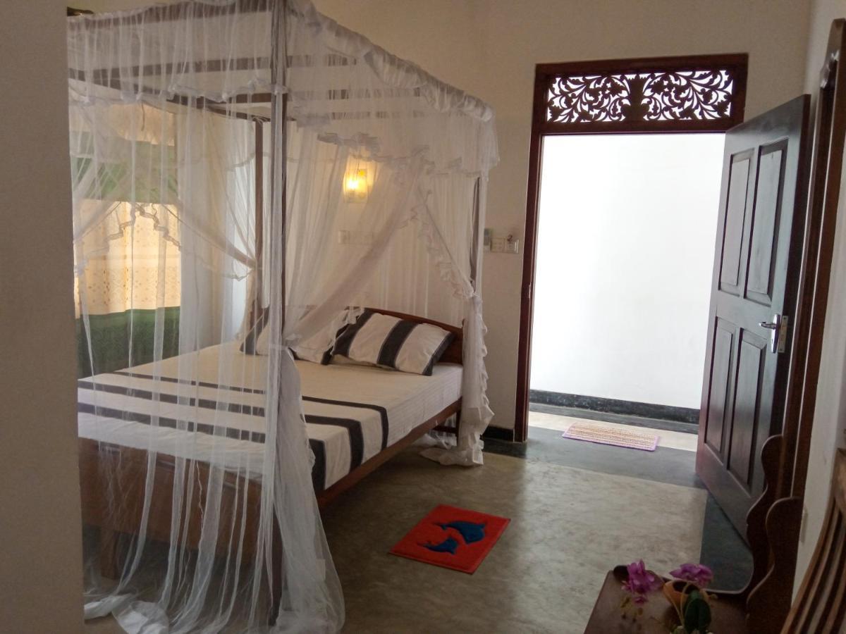 Bluebell Guest House Unawatuna Dış mekan fotoğraf